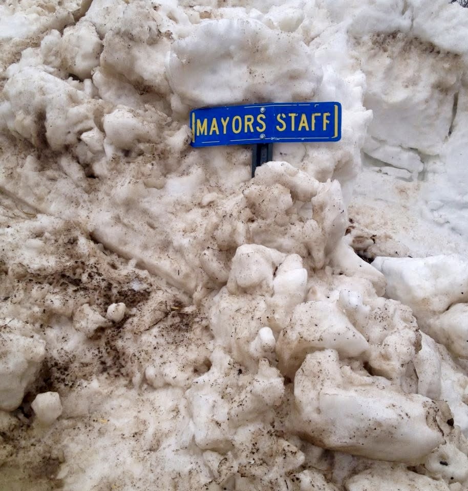 Mayor's Staff parking sign buried in snow after Nor'easter Nemo